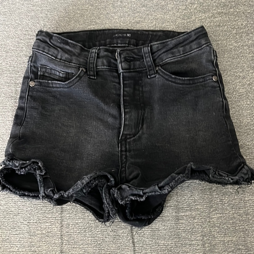 Joe’s Jeans girls size 7 denim ruffle hem shorts